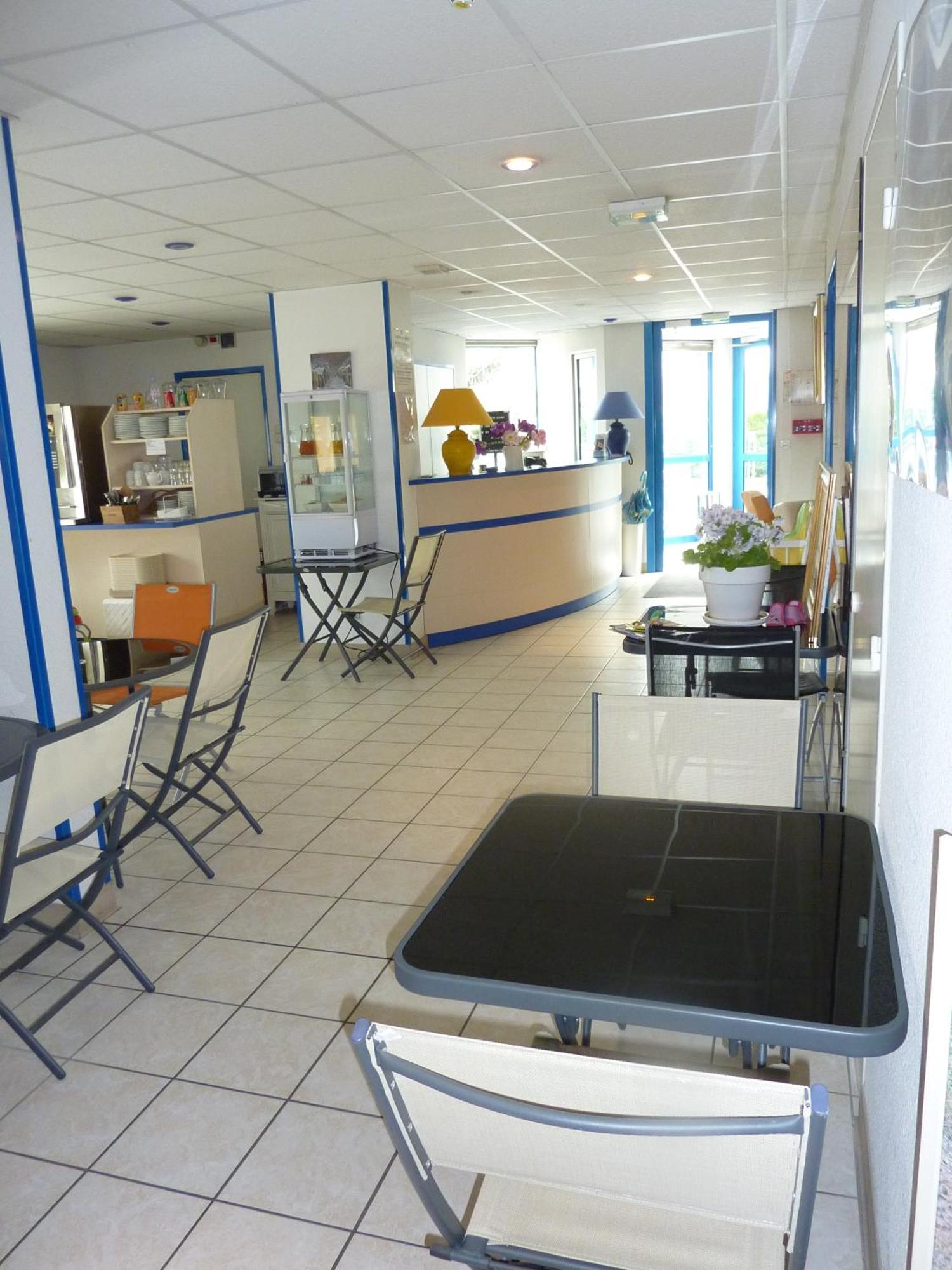 Lac'Hotel France Montréal La Cluse 외부 사진