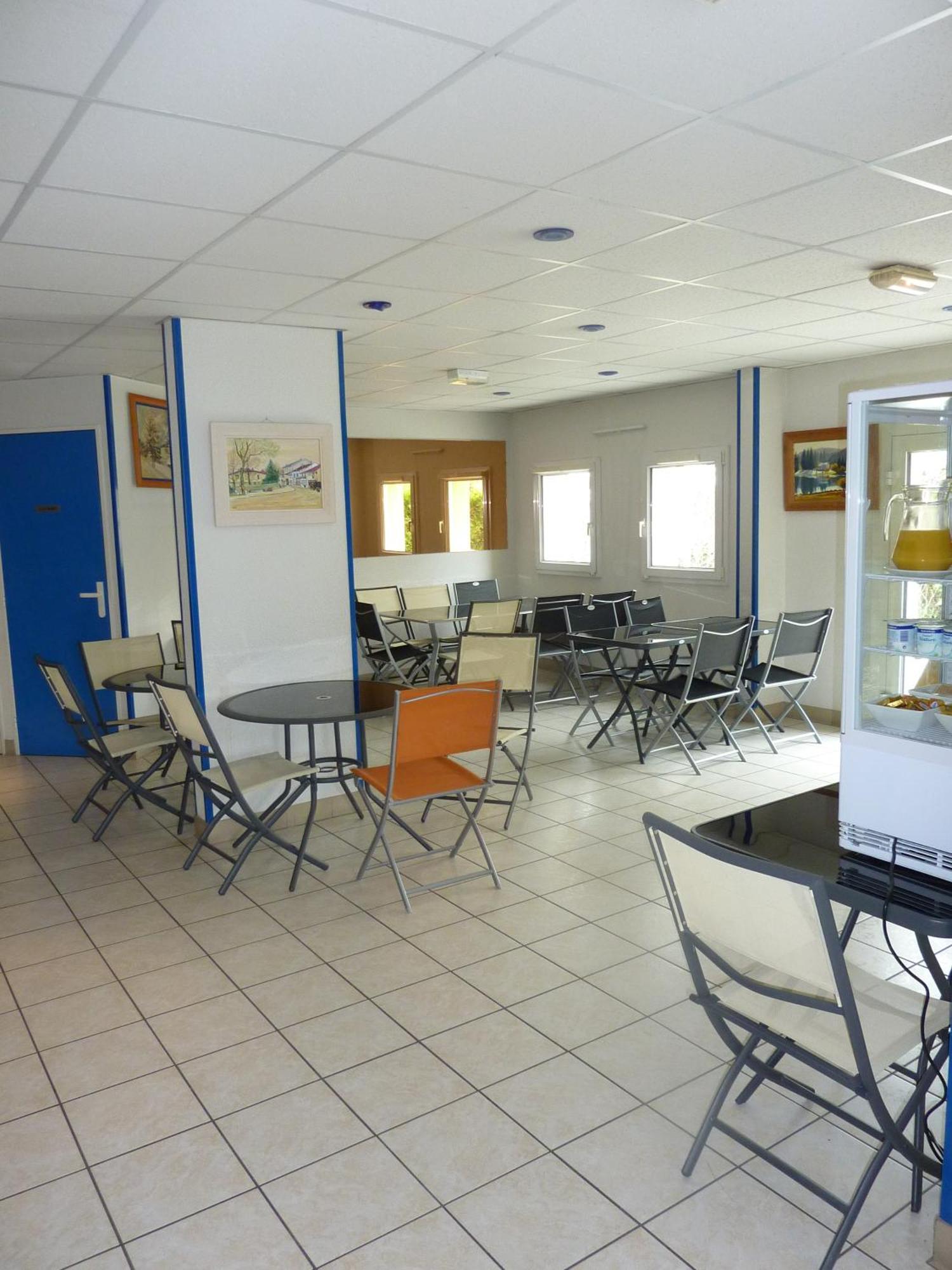 Lac'Hotel France Montréal La Cluse 외부 사진