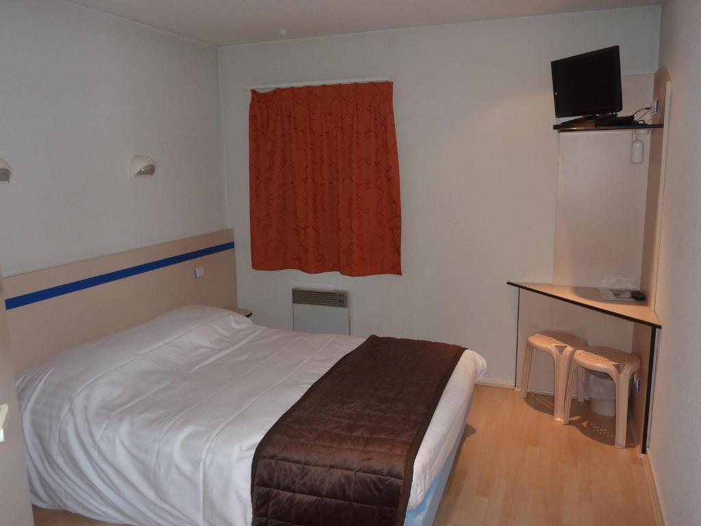 Lac'Hotel France Montréal La Cluse 외부 사진